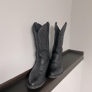 Ariat Heritage Black Boots